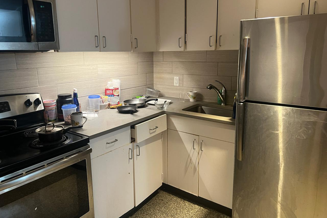 kitchen - Cozy Winter Sublet at Peabody Terrace | Walk to Harvard | Dec 18–Jan 25 Apartments