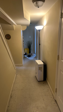 Hallway the room is the last one - Room sublet for June 450(negotiable) 1.1 miles from campus House