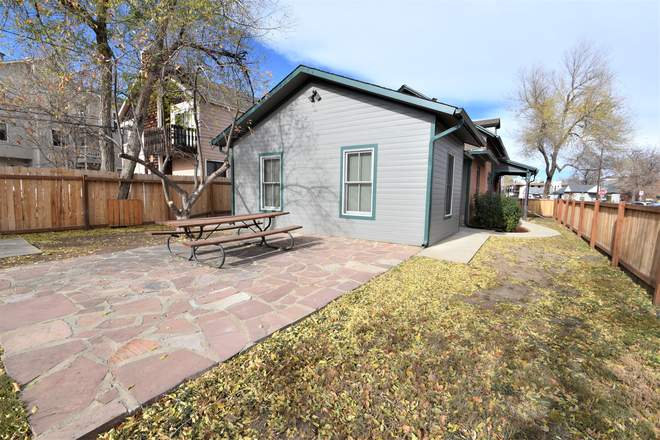 1845 18th - 1845 18th #2 (1BR/ 1BA) Apartments