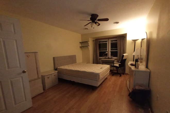 Bedroom - Spacious cozy room in Willington, fully furnished, available now! Condo