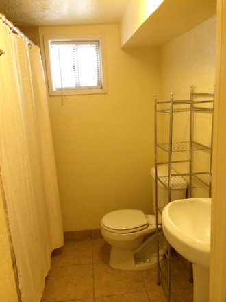 Bathroom - Corona St 1 Bedroom Apartment
