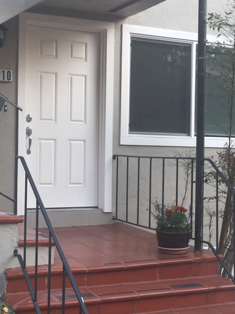 Oustide view - Room Available in Berkeley Hills Apartment Near La Loma Park/Berkeley Campus