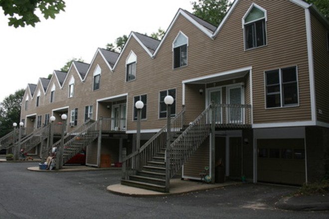 Exterior 1 - 83 North Whitney Street Townhouse