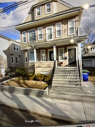 138 West Adams 4-Bedroom, More photos to follow - 4-Bedroom Apartment Close to Tufts University