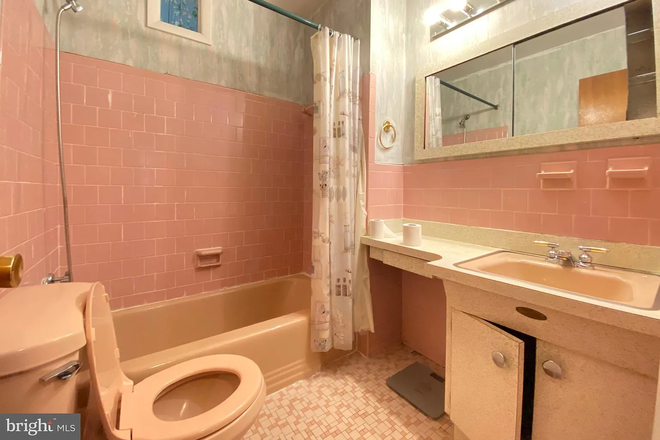 One of the shared bathrooms - Bedroom available now in a house close to campus