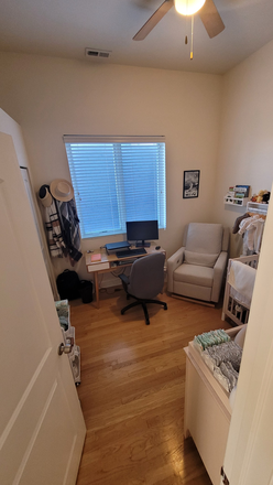 2ND BR or office - Logan Square/West Bucktown apartment unit, must see apartment won't last long (1/2 block from