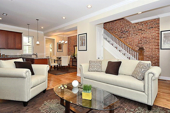 Living room - 1500ft2 - 3bd/3.5bath+Basement, Renovated and Bright Victorian 3-Story Row House