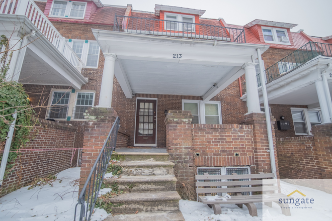 Outside View - 213 E 33rd St Baltimore MD 21218
