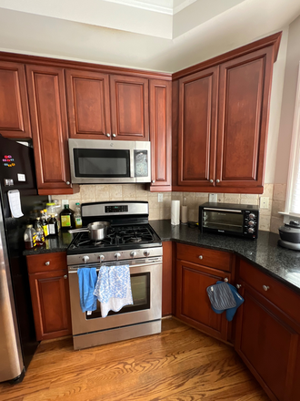 Kitchen - Condo apartment close to Emory
