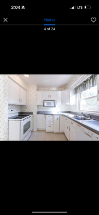 Kitchen - Wexford Drive Rental House