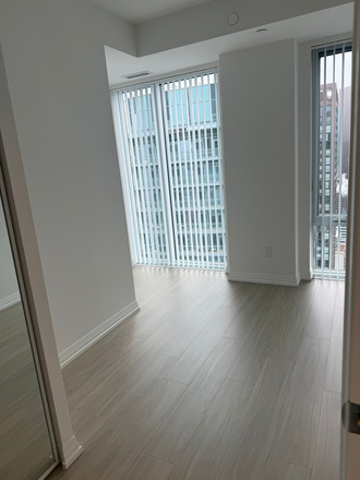 This room comes fully furnished (photo shows unfurnished) - Beautiful Co-Living King & Peter St.