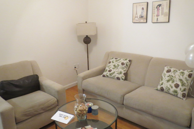 3 Bedroom Apartment on Westland Ave. - NO Broker's Fee!!  -  Bright Spacious 3 BR on Westland Ave - Available on 9/01