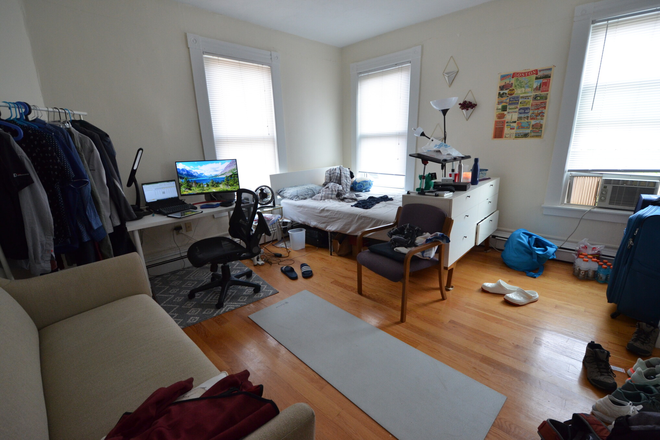 Bedroom 2 - Spacious 4 bed/1 bath - Available 9/1 - Brookline St. - Special Deal: HALF SECURITY Apartments