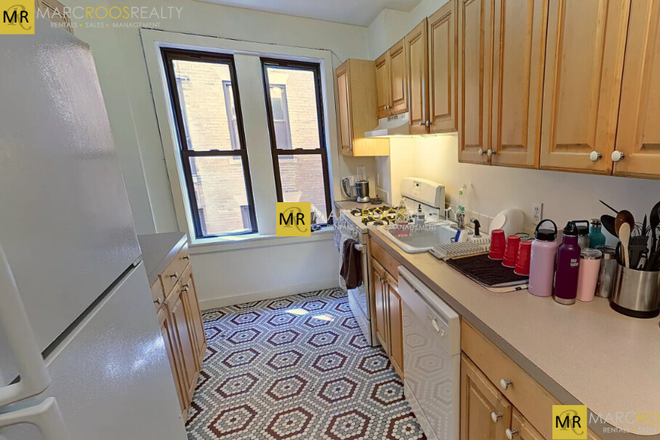 Call NOW for showings! 617-236-8600 - PARK DR - *NO FEE* 3BR/1BA CONDO IN AUDUBON CRCL AVAIL *9/1/2026* W/ H&HW INC, W/D IN UNIT!