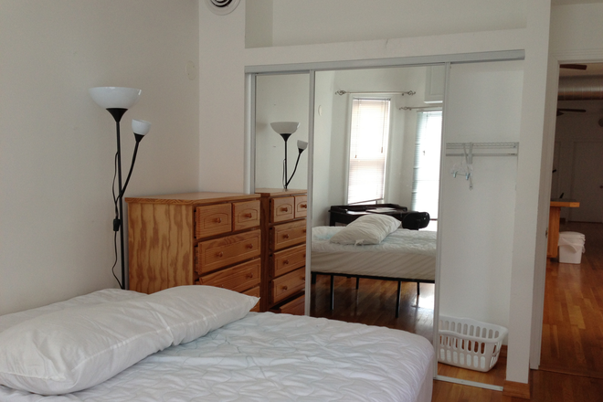 Bedroom pic 1 - Room in shared, furnished 4 bed/2 bath Apartments