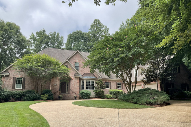 Outside street view - Companion Home-Share Opportunity