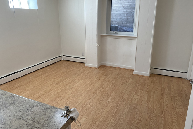 Living Space - Aberdeen St Studio Amazing Deal! Apartments