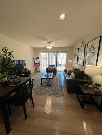 Living room - Entrada Real Apartments