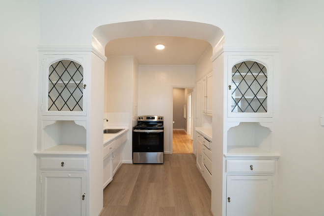  - 633 Cleveland Street