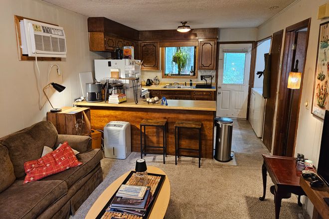 breakfast bar and kitchen - Jan 2027 Sublet - 1BR/1Ba, Affrodable, CAT Bus Route, Peaceful Neighborhood Apartments