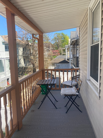 Balcony - Cozy Room in Spacious Apartment Near Campus for Summer 2025