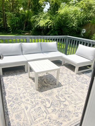 Deck - Student Housing Near Georgia State University – Only 2 Miles Away! House
