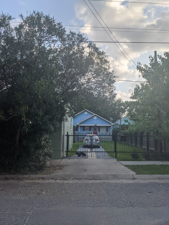 Street view - Room in 2BR 2Ba House in Modern Mid-City House
