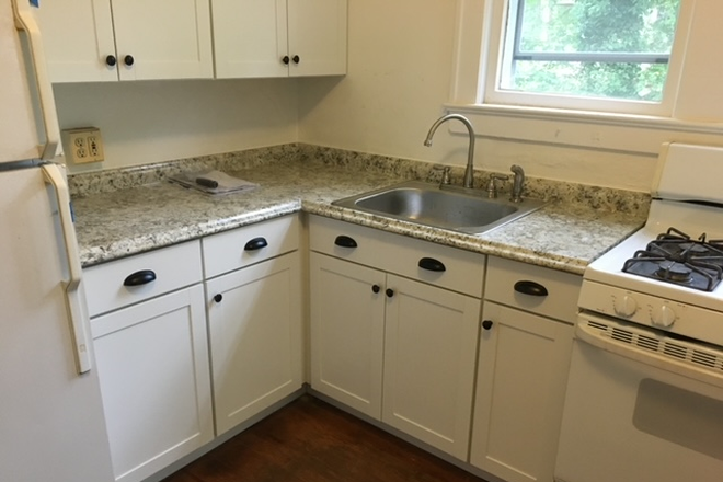 Kitchen - Furnished 2BR apt for PU affiliate only-Hawthorne Ave-Princeton