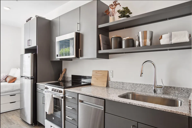 studio - Broadview at Vanderbilt