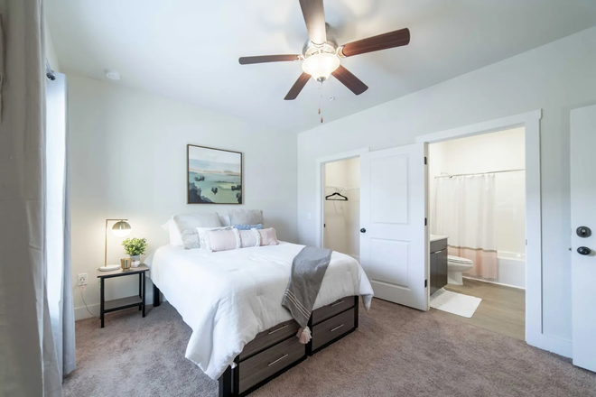 Bedroom - The Station