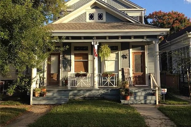 Uptown two-story duplex - Cute, Spacious 1BR Near Tulane & Audubon Park – W/D, Backyard, Owner-Occupied Duplex