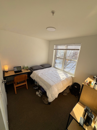 Bedroom - South Commons 1