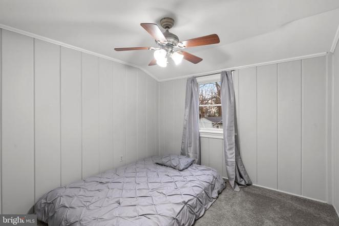 Bedroom 1 - University Blvd - Room available