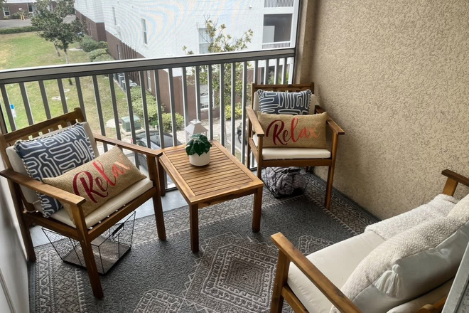 Patio - Uptown Palms Apartments