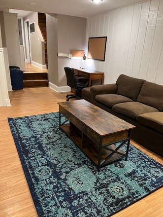 Living area - Fully furnished studio in the heart of Mt. Vernon, short or long term rental Townhome