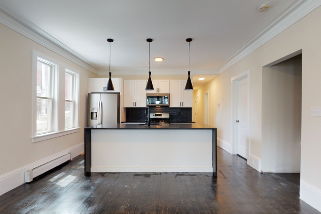 1 - SEPT 2026〡No Fee〡5bed/2bath〡W/D〡Outdoor Space〡Renovated