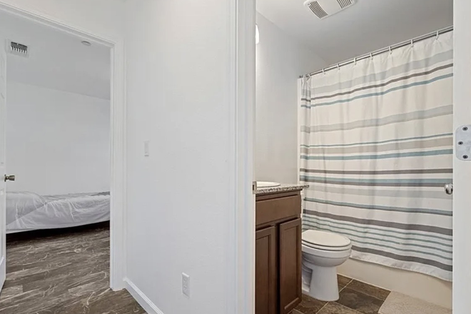 Bathroom - Sierra Vista House
