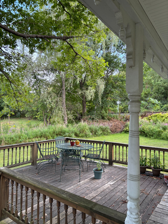 Deck - 1 Bed/1 Bath Summer Sublet Apartments