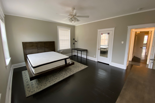 Bedroom - 3 Bedroom Condo Fully Furnished