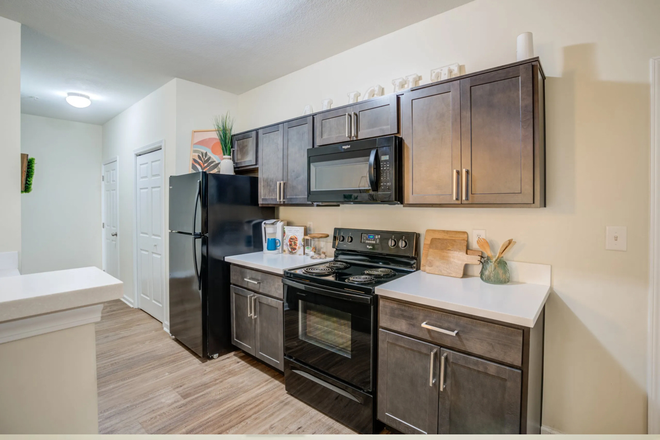 Kitchen (from website) - Alight Birmingham Apartments