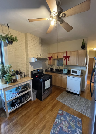 Kitchen 3 - 3 BED/1 BATH (09/01/2024) 7 MIN WALK TO NEU! LARGE LAYOUT/NEW RENOVATIONS HAPPENING! Rental