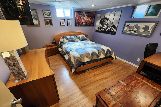 Italian Room - Room available Sugarhouse Bungalow, close UofU, SLCC, Westminster