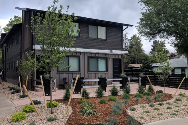 Front of townhome - AVAILABLE Jan 2026 for Spring Sublease: Private Room w/ attached 3/4 bath in newer 3-bdrm townhouse