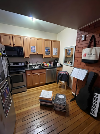 1 - Berklee Best off Campus Location Close to Campus 9/1/26 Move in Apartments