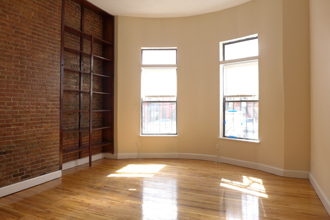 bostonrealtyonline.com - Sun-Drenched and Spacious Studio in Prime South End Location Apartments