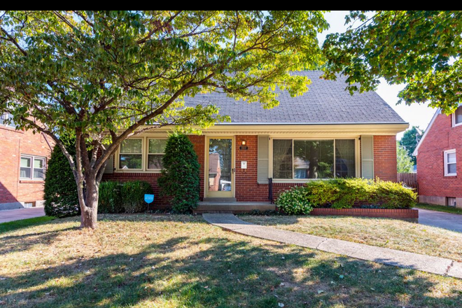 House - Wexford Drive Rental