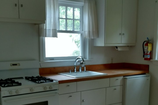 full kitchen - For Rent Burlington Hill Section: Beautiful  Quiet  Private Two Floor Apart.