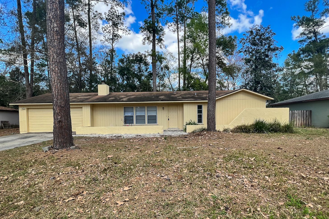  - 3BR/2BA House in NW Gainesville  available NOW!