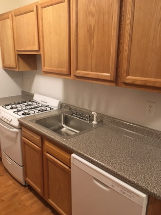 Kitchen - STUNNING 1 BED COMMONWEALTH AVE IN THE 2000 BLOCK AVAILABLE DECEMBER 1