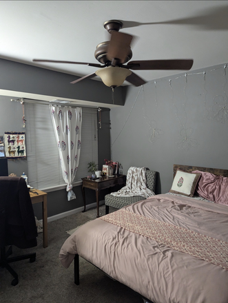 Private bedroom - Private room and bath in a 2b/2b Apartments